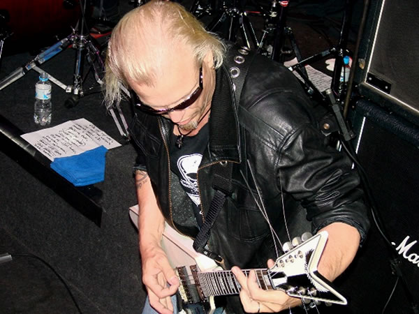 Michael Schenker Group - por Myrna (metalrevolution.net)