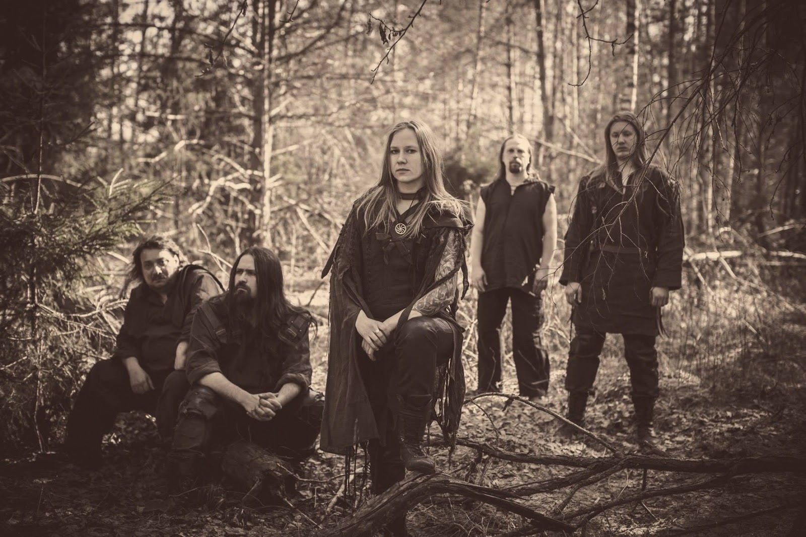 Arkona vocalista convoca fãs para tour Portal Metal Revolution